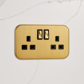 2G UK Socket (13A) Gold