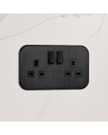 2G UK Plug Socket (13A) in Black
