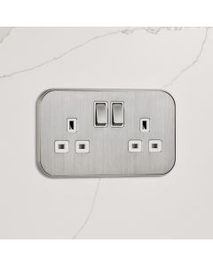 2G UK Plug Socket (13A) in Silver